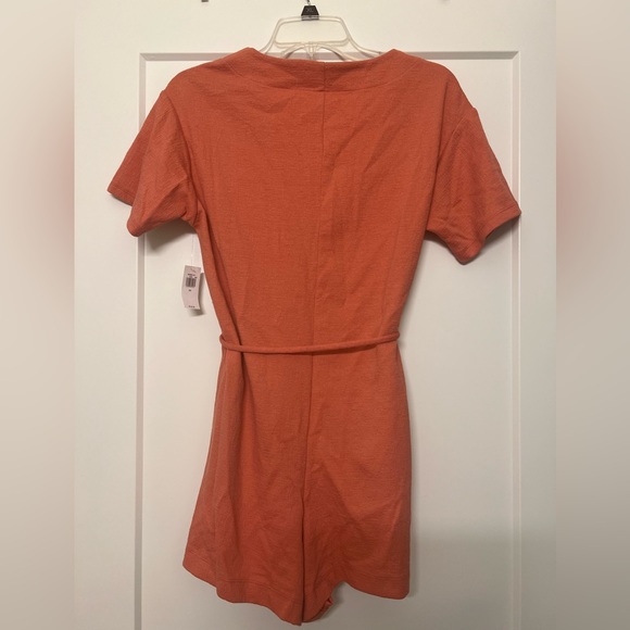 Old Navy Romper - Picture 3 of 3